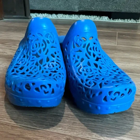 Dansko Women's Blue Slip-On Shoes - Picture 4 of 11